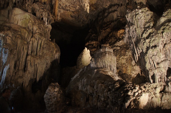 Cacahuamilpa - największe jaskinie  Ameryki 
