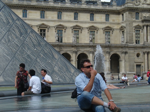 Louvre
