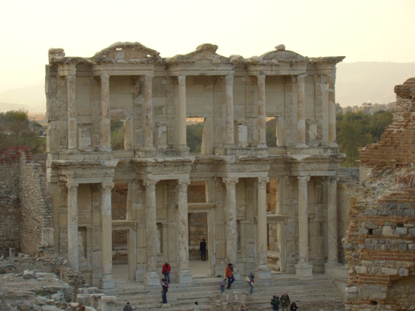 Efez
Biblioteka
